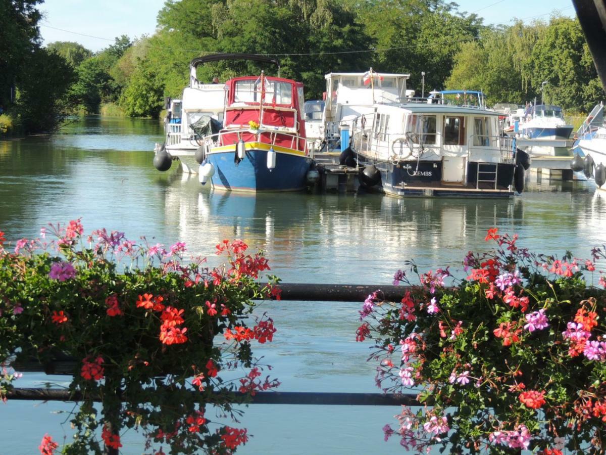 Camping Du Canal Kembs Kültér fotó